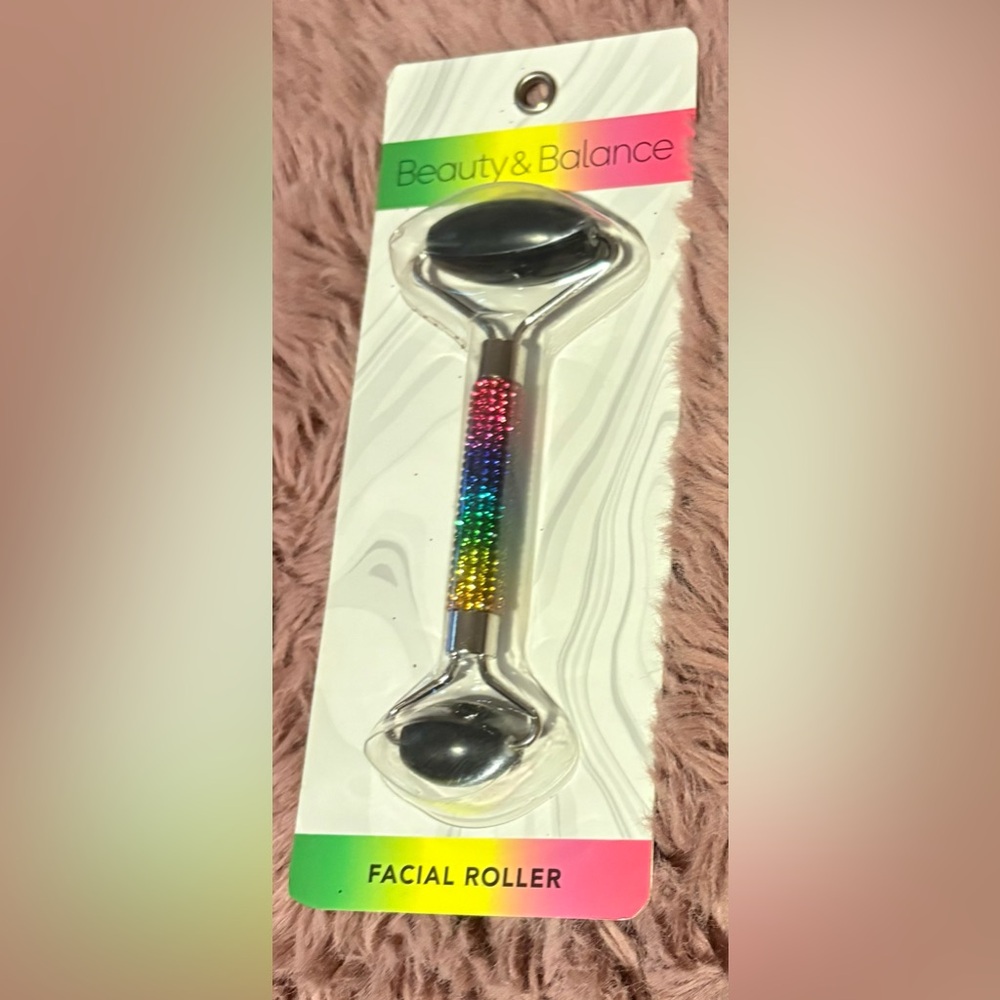 Rainbow Handle Facial Roller